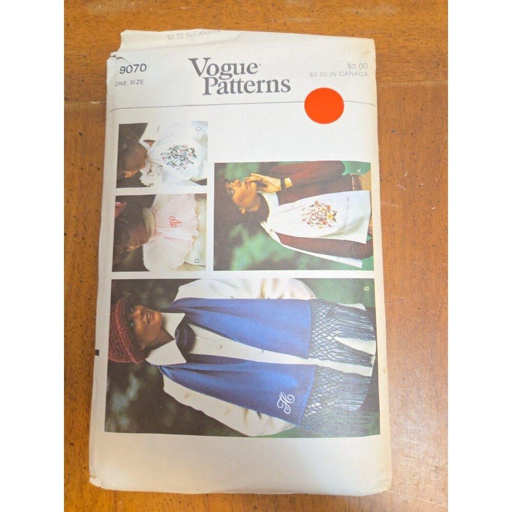Vogue Pattern 9070 Scarf Scarves Cut 1970s Vintage